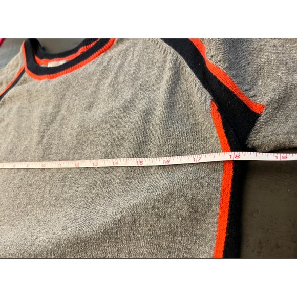 JCP Gray sweater -Navy and Orange Trim - Sz M - Picture 7 of 10